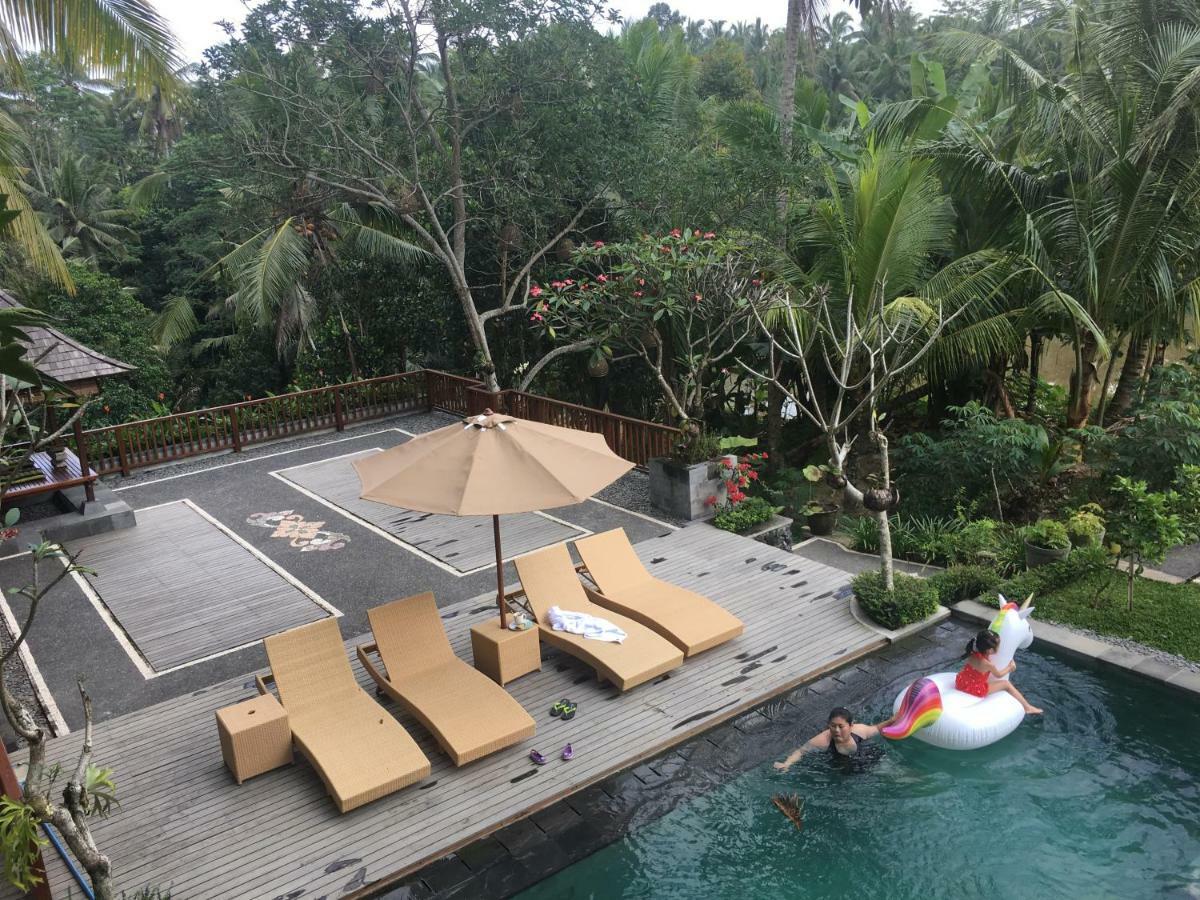 Puri Raya Villa Ubud  Luaran gambar